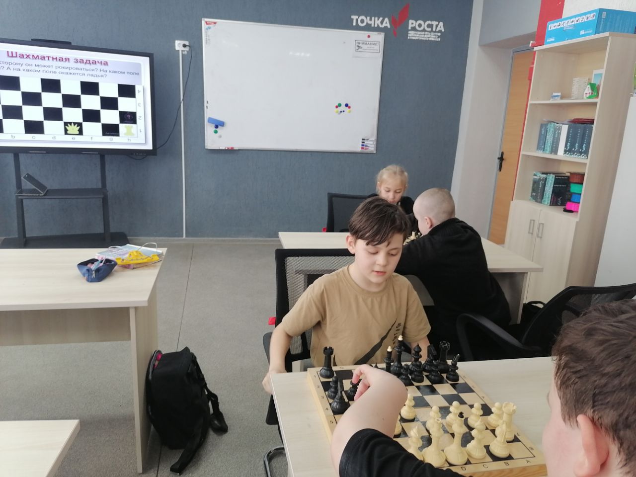 Продолжает свою работу кружок &amp;quot;Шахматное королевство&amp;quot;.