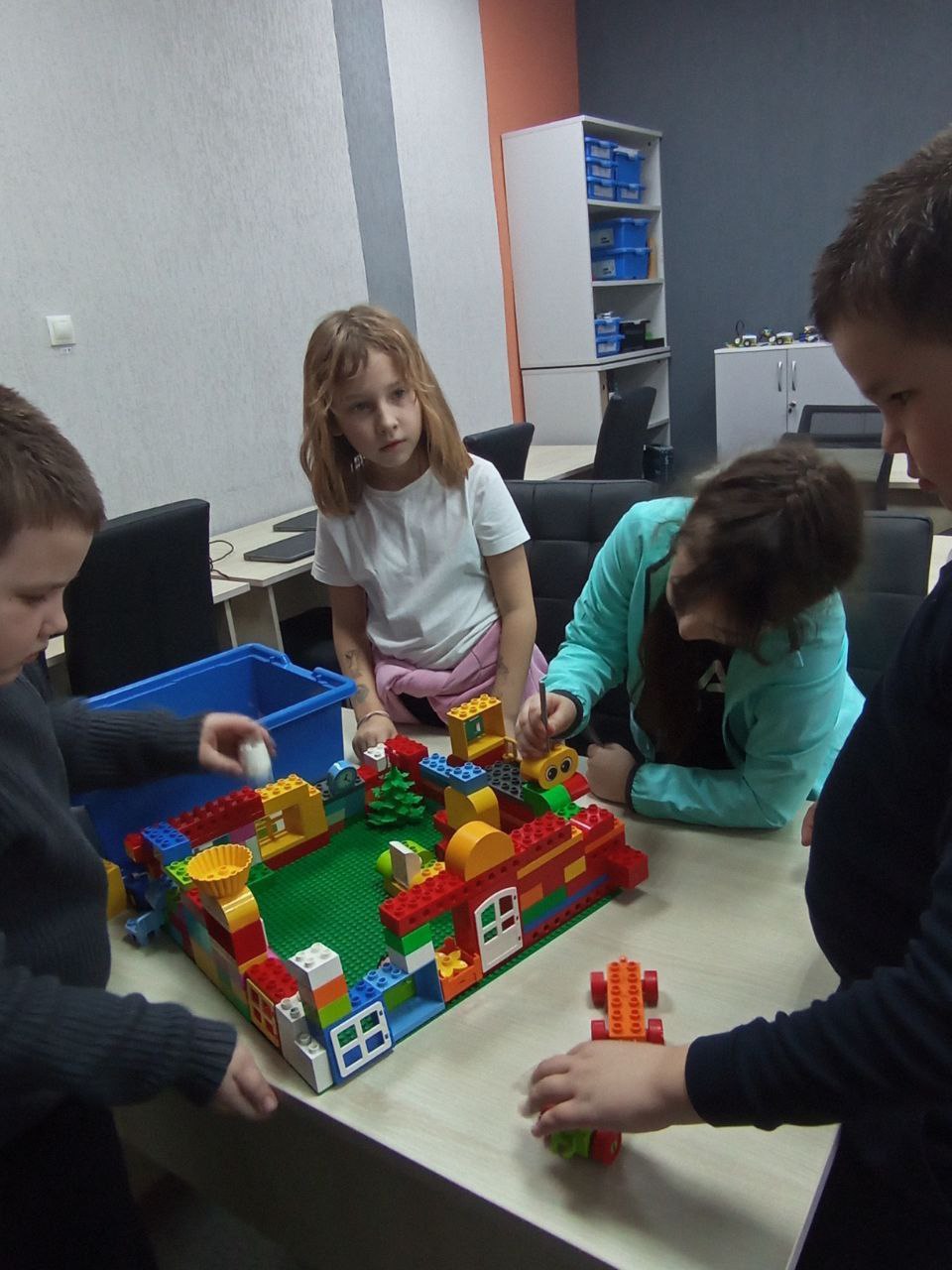 Кружок дополнительного образования &amp;quot;Lego-land&amp;quot; .
