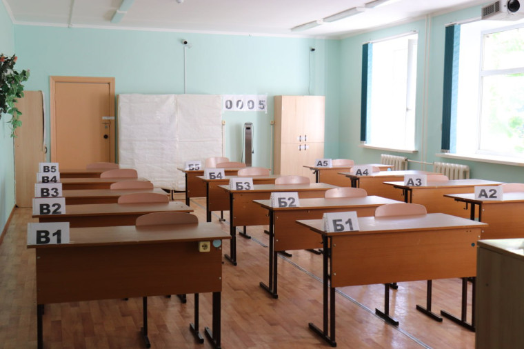 Девятиклассники сдают предметы по выбору.